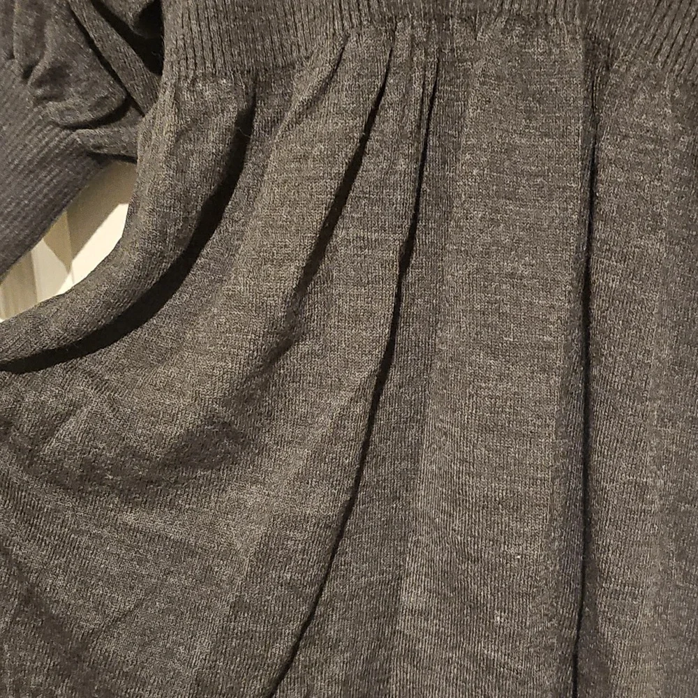 GNW Charcoal Gray Knit Sweater Dress – Size Large - Picture 5 of 5